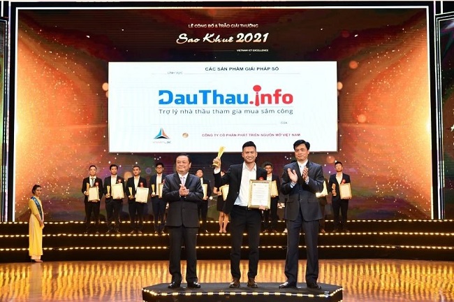 dauthauinfo nhận giải sao khuê